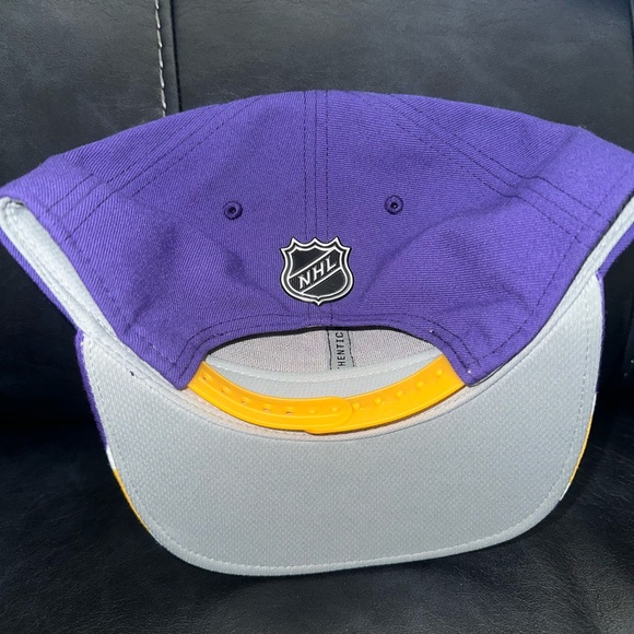 Los Angeles Kings Fanatics Reverse Retro 1.0 SnapBack Hat NWOT! - Picture 2 of 4